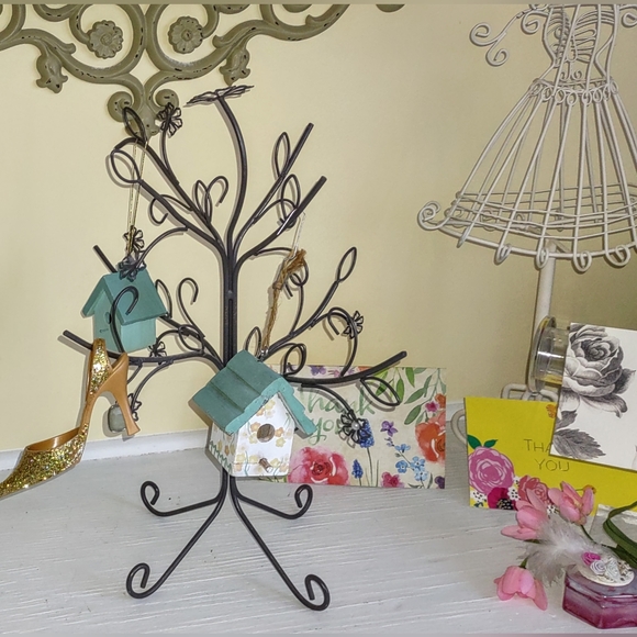 Wrought Iron Display Tree - Picture 8 of 10